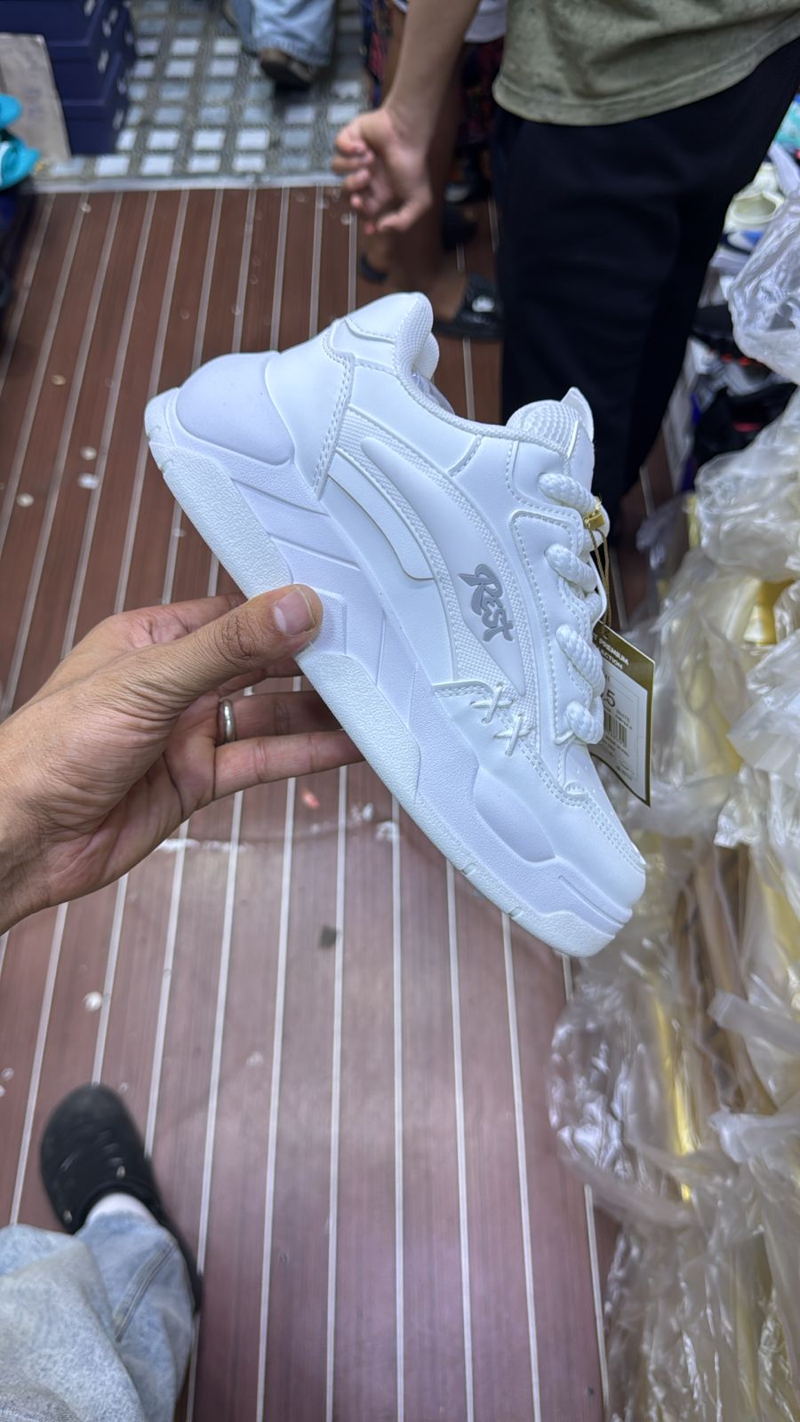 Rest shoes