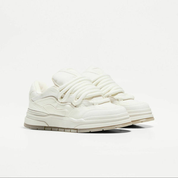 1Bershka Blanche